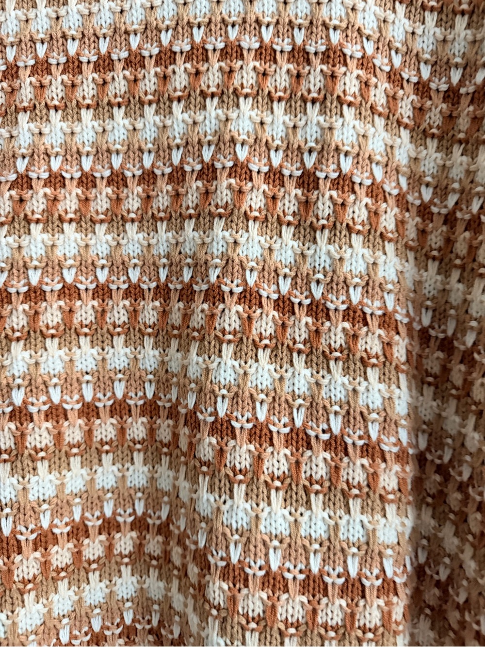 Universal Thread Cream and Tan Short-Sleeve Textured Crewneck Sweater - Picture 5 of 5